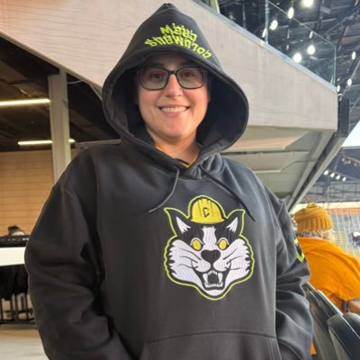 kbal_21's profile picture. Born and raised to be a Soccer supporter!! Certified Surgical Technician. Also love my Hockey in the winter season. #Crew96 #CBJ 🇲🇰⚽️🇺🇸 🏒 🥅.