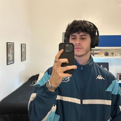 franvivass's profile picture. 