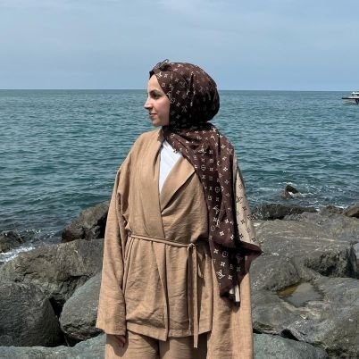 Nidanursahinn1's profile picture. 