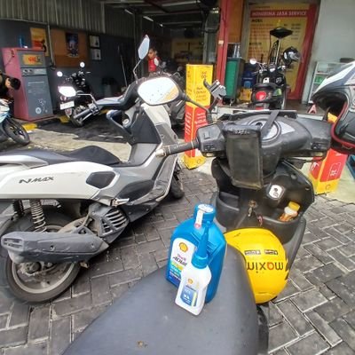 insomnia_man75's profile picture. cuma seorang ojek online di jaksel..

I am a fulltime rideshare rider in my 50's from jakarta and freelance street photographer...