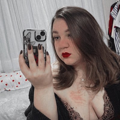 ane_17052's profile picture. 