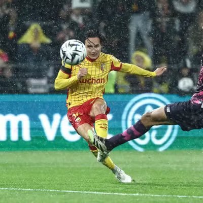 noahrclens's profile picture. @rclens
