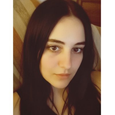 laapibii's profile picture. 🐍 
Opinóloga y mecha corta 🙃
No creo en las casualidades 🦋
Lo divino siempre está conspirando a tu favor ✨🪐
Numerología, cosmos, y energías ✨🔮