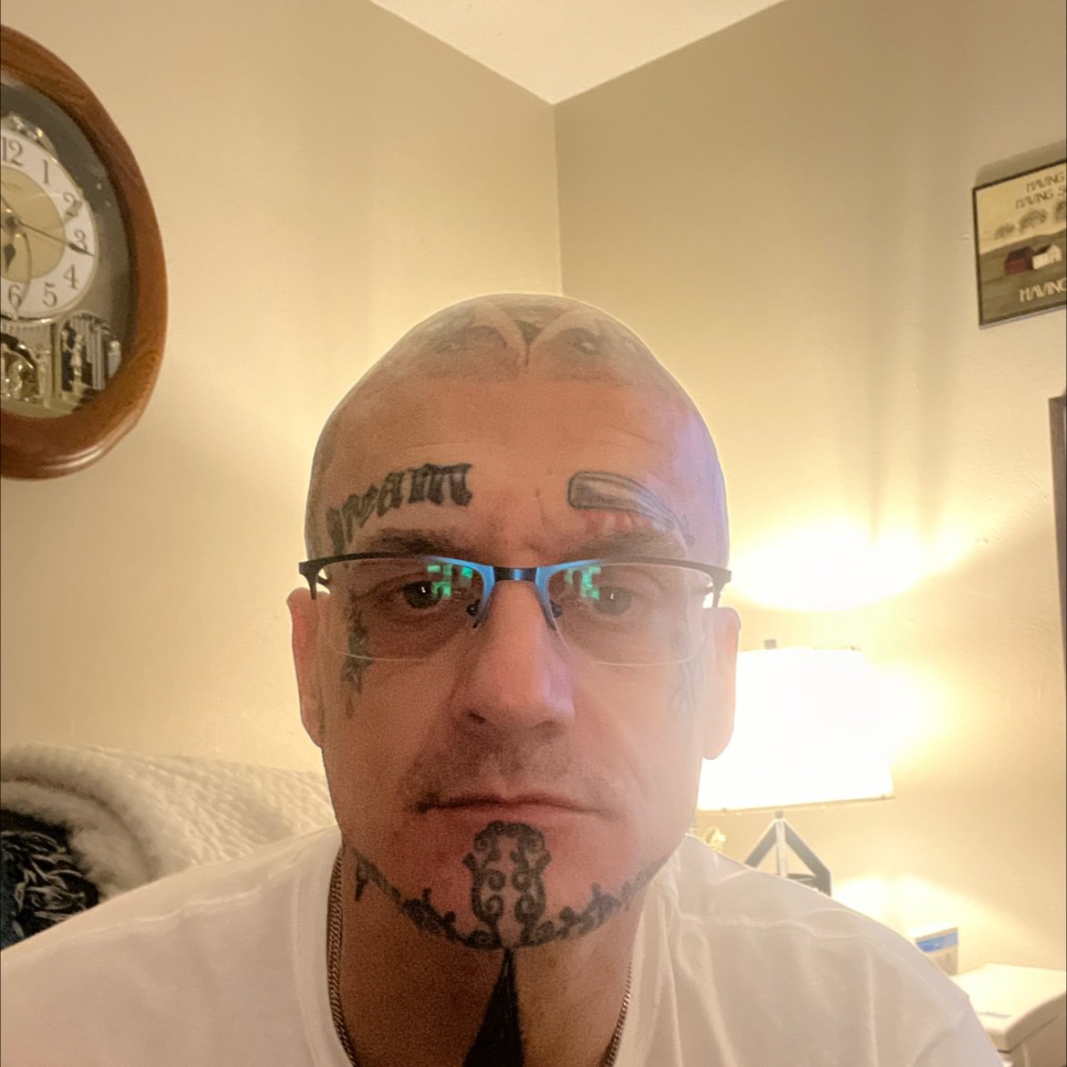 Massiveink2006's profile picture. I’ve got all demon-crats popping up as I’m following them? Nooooo! The only way I’d follow any of these creatures would involve me catching a felony!?