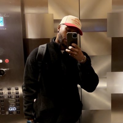 rmndz_'s profile picture. Deuteronomy 31:8 真愛