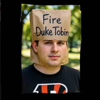 kungfuflem's profile picture. DDS, kid from 95’ Who Dey! We’re all trouble in a world of trouble, it’s scary to have a kid walk this Earth. #dentist #419