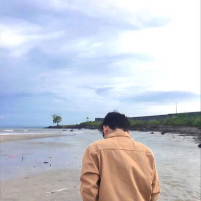 onlywiljpeg's profile picture. Introvert • Leo • 5'3 • softboi • 012919 • TLD • UD • lowkey • 🦋
