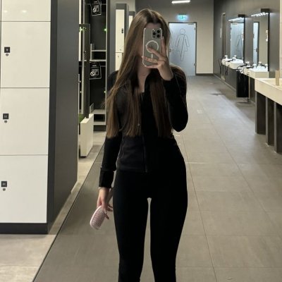 Diana873186207's profile picture. I like to travel and play golf💋⛳️