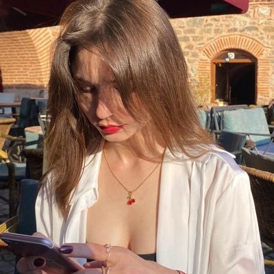 nolmusbenolmuss's profile picture. midem bulandı