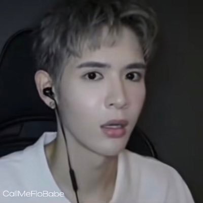 ya_phu8215's profile picture. รักค่าย Domundi