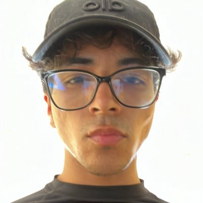 ftadeops's profile picture. rosa