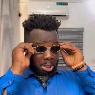 LotaBillz's profile picture. life is a beach no mean say death na good girl! // Certified Freight forwarder 🏗️ 🛻 // BARCA FAN 💙❤️// Multi billionaire Agric businessman 🤲 🐄 🐓 🥕 🍎 🥭