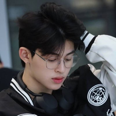 __saowalak__'s profile picture. แลกฟอลรอคุณธีร์กันค้าาา