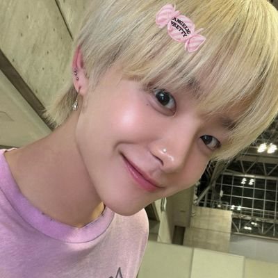 marchoonie's profile picture. ☆ ֗ ⁺락커 강아지, 또 멋지네! 🐶