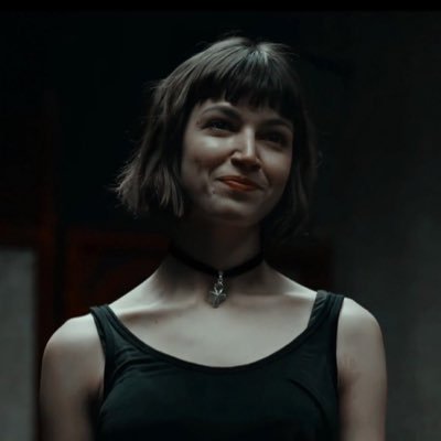 FL0OR13's profile picture. falling for you | designer