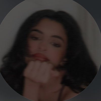 maexcx's profile picture. hope I’m not just an angry lesbian for you guys, but a bestie too. #freepalestine 🇵🇸 isfp ♌︎