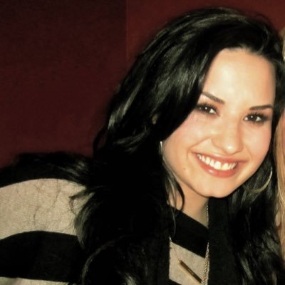 lmjasthetc's profile picture. Lauren follows