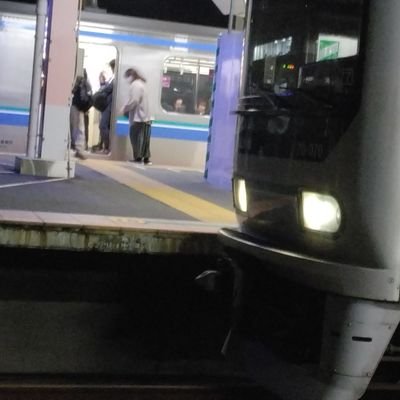 Sfamily_944951's profile picture. 鉄道、バス、エスカレーター、エレベーター、防災無線好き高校3年生。
活動内容は下のリンクから見てね。
同業さんとたくさん仲良くなりたい。日本各地域の地下鉄研究中。
挨拶DMはご遠慮くださいな