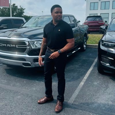 Th3_Real_Ro's profile picture. The day you were born, everyone smiled & you cried. Live life in such a way that the day you die, everyone cries & you smile....