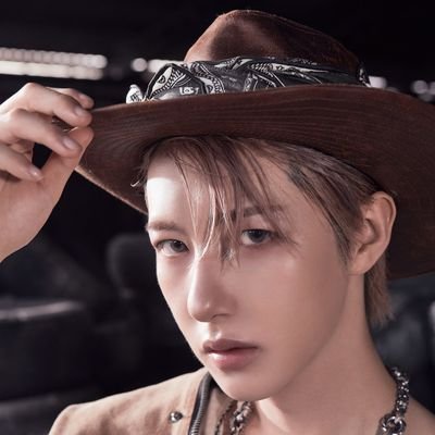 bunny_foxie's profile picture. 