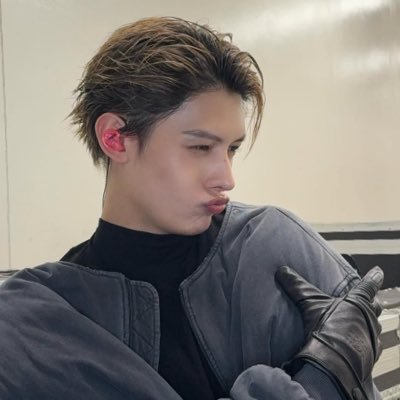 tinijoyride_'s profile picture. cortis & xdiz loml😚💕 || helluu everybody!🖤