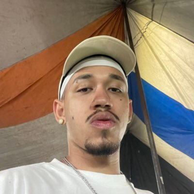 meiraari_ry's profile picture. insta: ryan_meiraari_