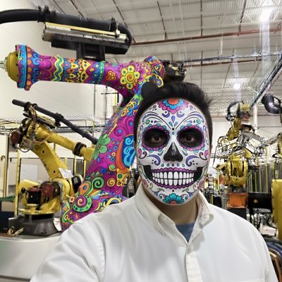 RoboticaSoluci1's profile picture. programar solucionar aprender viajar jugar construir. me da asco la oposición mexicana  bola de P.