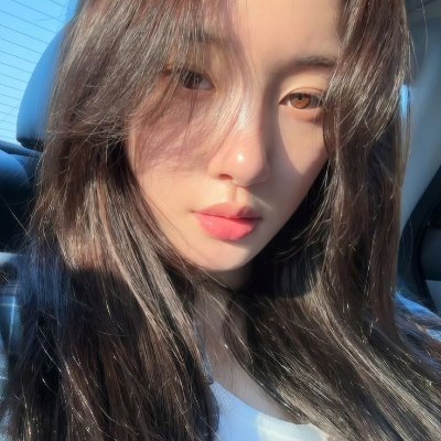 citrumsy's profile picture. ♡ . doll’s store ˚₊🍬 sugar clouds & lullaby crumbs🍊 ˚₊𓂃₊