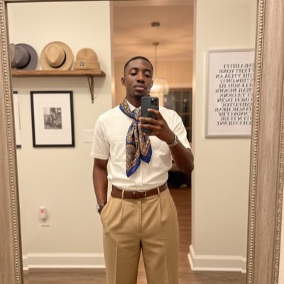 khaynas0's profile picture. RN🩺🩺🩺||Certified Apple product dealer 🔌🔥|| Barcelona fan||Sark till I die❤️🇬🇭|| NB: for legal reasons everything I post is a joke