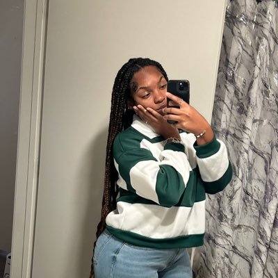 theladyyD_'s profile picture. gangsta/soft girl 🍭| Time exposes, karma corrects, and then God humbles.