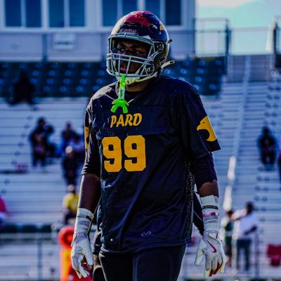 traceragas1's profile picture. 6’1, 200lbs instagram @ tra2tufff class 2030 gmail@1traceragas@gmail.com