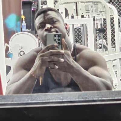 beastylifterbul's profile picture. hey all welcome to my page! 27 y.o. exploring and expressing my passions/kinks. swole, mscl, leather, rubber enthusiast.🏳️‍🌈💪🏿💪🏿😈😈😈