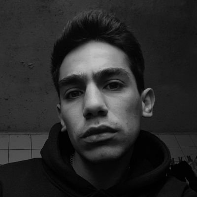 kivoalvarez's profile picture. No finjas ser quien no eres.