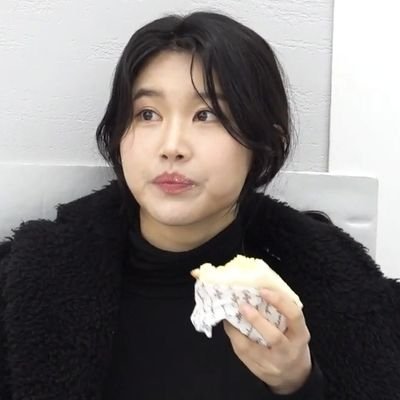 dongdong__dong's profile picture. 본진 주민진 | 애배 김수연 최수진 랑연 | 대학로에 대극장 반 스푼 | fan account