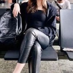 dwuixes97871's profile picture. 