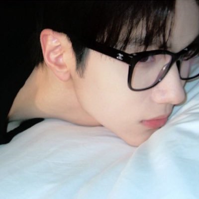 goodbyepoatt's profile picture. frank