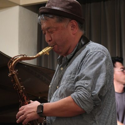 hashimoto_yuzee's profile picture. 熊本／リーマンジャズ系サックス奏者／テナー／ソプラノ／Jazz／ラテン／オルケスタ・デ・ソンリサス／ジャズサックス4管アンサンブルElastic Saxophone Quartet／WoodStone／採用／人事労務／56／既／海外仕事／TOEIC960／ゴルフ／LGBT Ally🌈／酒・・