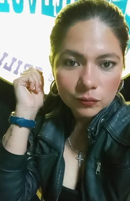 _chicadehumo__'s profile picture. “𝑺𝒊𝒆𝒎𝒑𝒓𝒆 𝒆𝒍𝒊𝒈𝒆 𝒂 𝒍𝒂𝒔 𝒑𝒆𝒓𝒔𝒐𝒏𝒂𝒔 𝒒𝒖𝒆 𝒉𝒂𝒈𝒂𝒏 𝒆𝒔𝒑𝒂𝒄𝒊𝒐 𝒆𝒏 𝒔𝒖 𝒗𝒊𝒅𝒂 𝒑𝒂𝒓𝒂 𝒕𝒊”.🖤