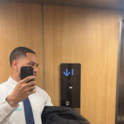 BackLordY's profile picture. 