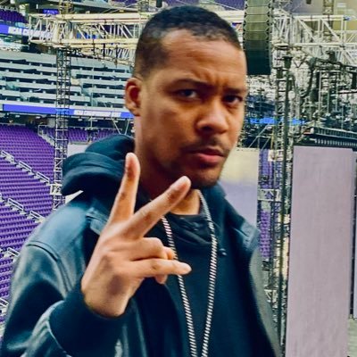 SuperMario_1990's profile picture. Instagram: https://t.co/jaL8q4BbIn Facebook: https://t.co/QNU6vpeJNQ YouTube: https://t.co/bhdO5vi1Z7