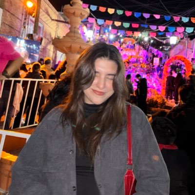 semperlaeti's profile picture. 