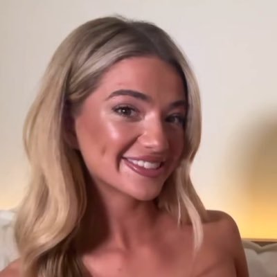 Autumfallsx's profile picture. 18+ | ｡･ﾟﾟ･ ୨୧ ･ﾟﾟ･｡ message me on my FREE OF for a surprise! https://t.co/oOwhixlO7o