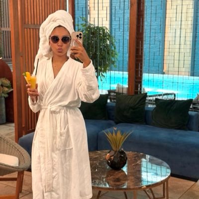 mayah_zamir's profile picture. l’éternel est mon berger, je ne manquerai de rien 💌