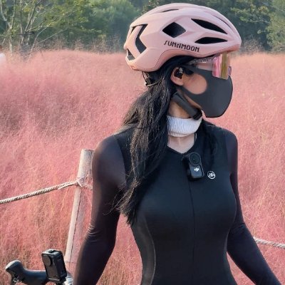 rarifahnm_'s profile picture. 🌸私は優しさで人生をぎゅっと抱きしめて、毎日を上品に描いていくよ