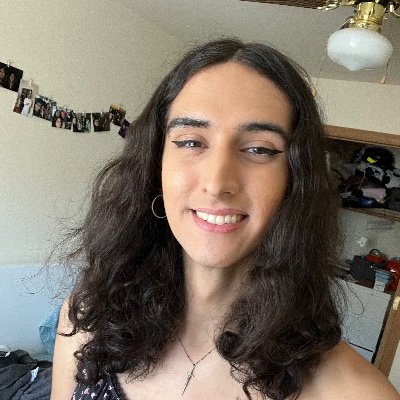 physicssux1234's profile picture. 🏳️‍⚧️ she/her 25 🪐 physics phd student!! former twitter addict; current X avoider

I’m on bluesky! PhD going smoothly, thanks for checking :3 ily probably