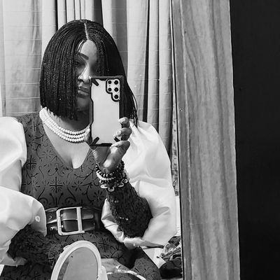 AdNikky's profile picture. geek-chic, #kindlelover, ink drinker, inertia in action