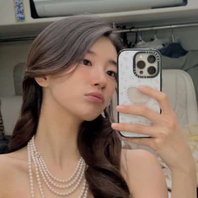 suzy10BAE's profile picture. #수위티