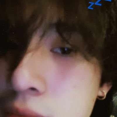 kleponchiatto's profile picture. 😸 #tee_vtp และ #dew_jsu