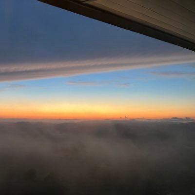 Ostmrising's profile picture. 日本🇯🇵と音楽♪と猫😺が大好き。高市政権を支持。自民党員。台日友好🇯🇵🇹🇼。日本を守るために戦ってくださった全ての英霊に深く感謝いたします🇯🇵 ITコンサルタント。