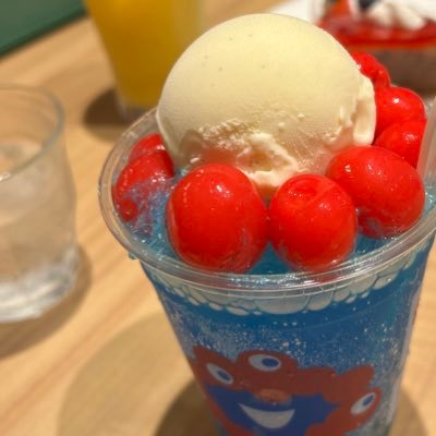 995eDuvqh569009's profile picture. なりたてALPHAZ 箱推し気味のCOCONA推し。RIPSLYME 、スカパラも推し🐈‍⬛ 無言フォロー失礼します。大人ALPHAZの新参者ですが、よろしくお願いします💕ワルツ参戦💪